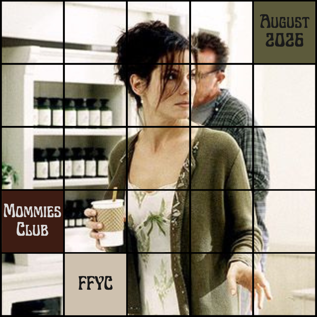 Mommies Club - August 2026 PRE-ORDER