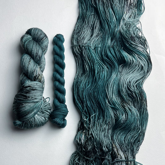 Lady of Lórien & Lórien by Moonlight Sock Set on Enemies to Lovers (85/15) Fingering