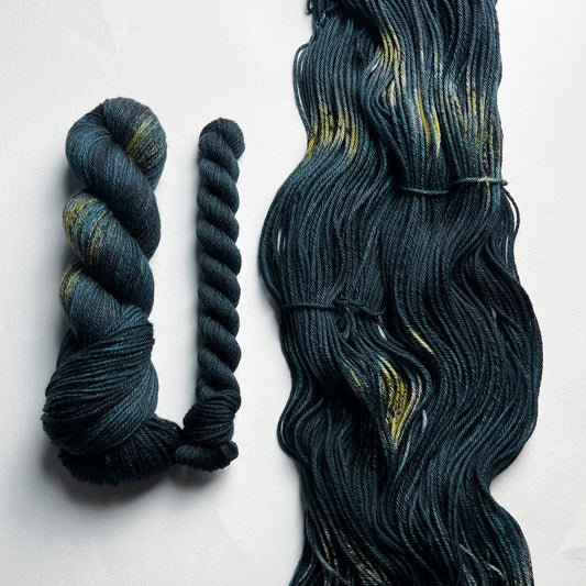 Make Me Your Villain & Shadow Summoner DK Sock Set on Enemies to Lovers (85/15) DK
