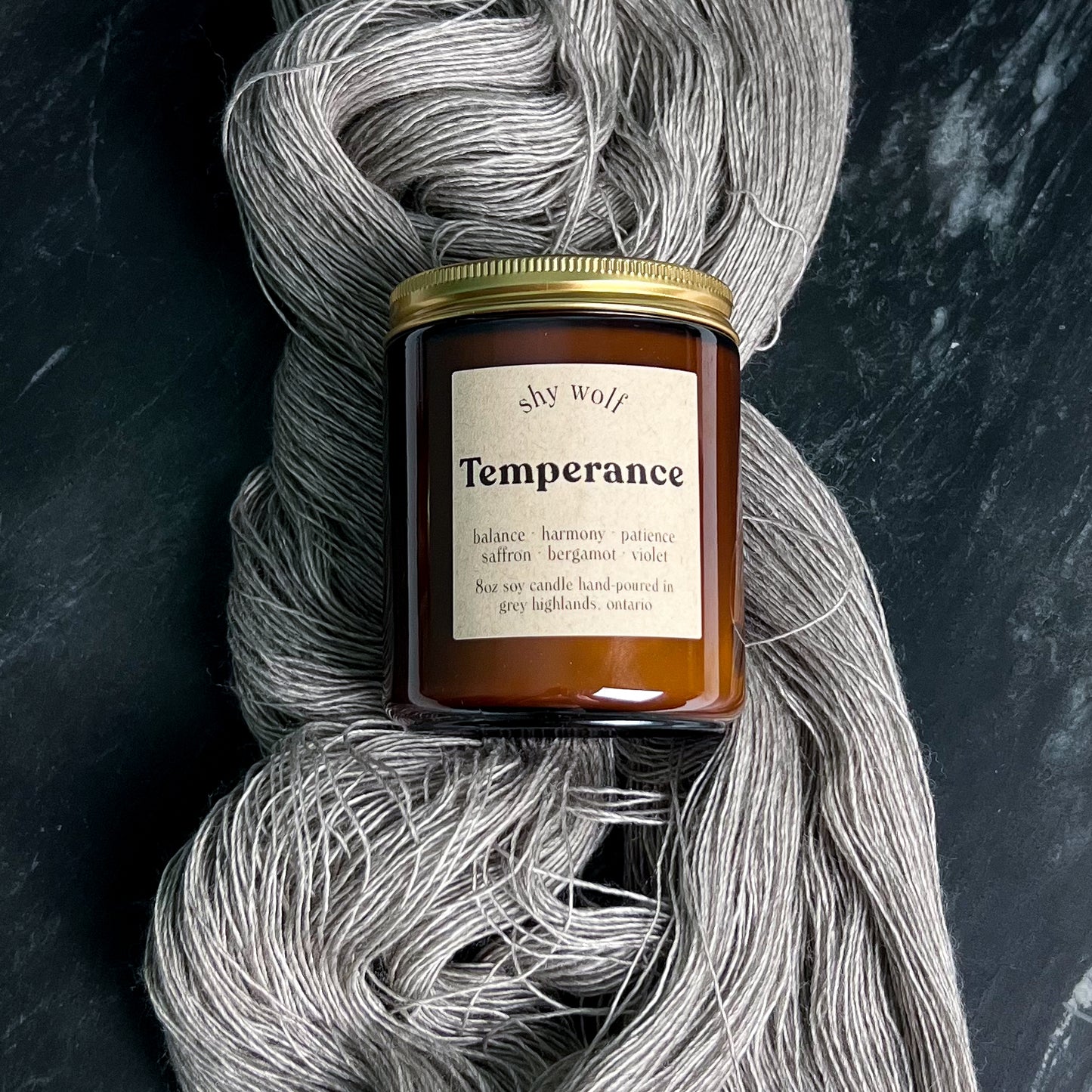 Bougies de Shy Wolf Candles